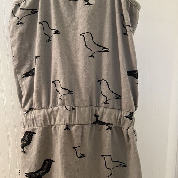 Moi Raven Crow Bird Romper Shortall Organic Cotton Olive Green Girls Size 5-6 - Picture 11 of 12